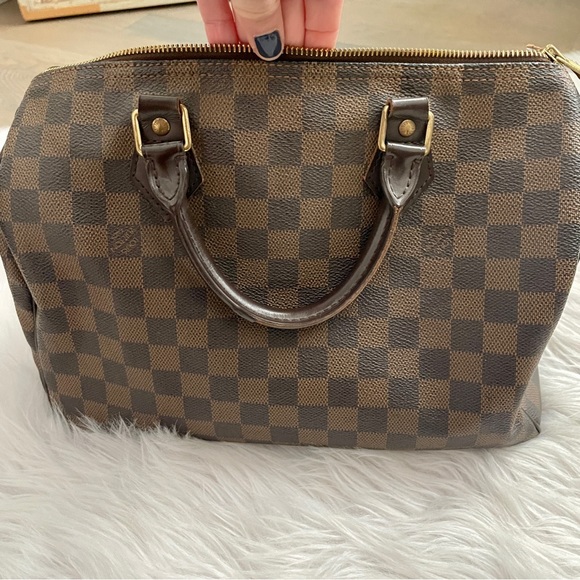 Authentic Louis Vuitton Damier Ebene Speedy 30 - Picture 7 of 12